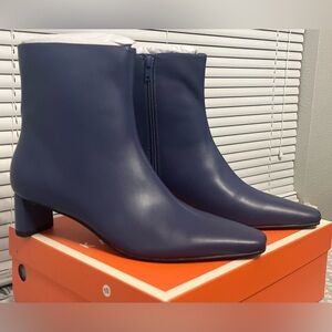 Katy Perry Booties size 8 Dusk Blue new in box